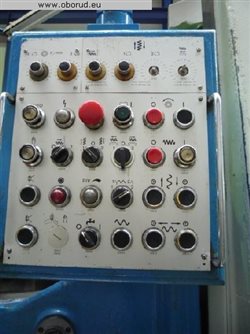 Зубофрезерный станок вертикальный PFAUTER P1251